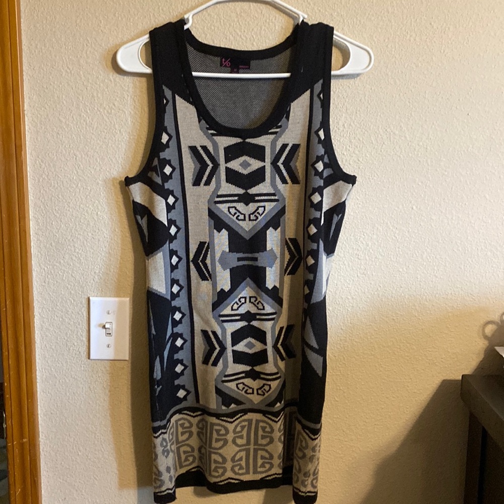 T/O sweater dress size medium